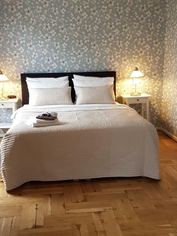 הירלן Bed And Breakfast Loft24 מראה חיצוני תמונה