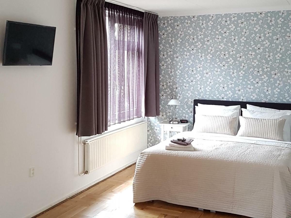 הירלן Bed And Breakfast Loft24 מראה חיצוני תמונה