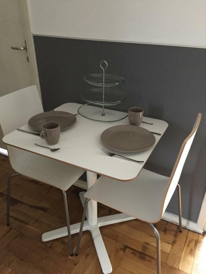 הירלן Bed And Breakfast Loft24 מראה חיצוני תמונה